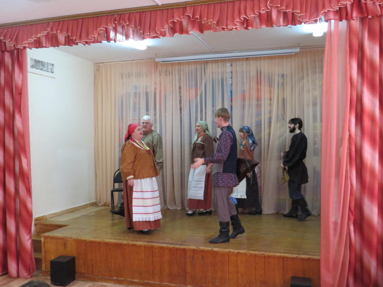 Концерт ансамбля народной песни «Карусель».