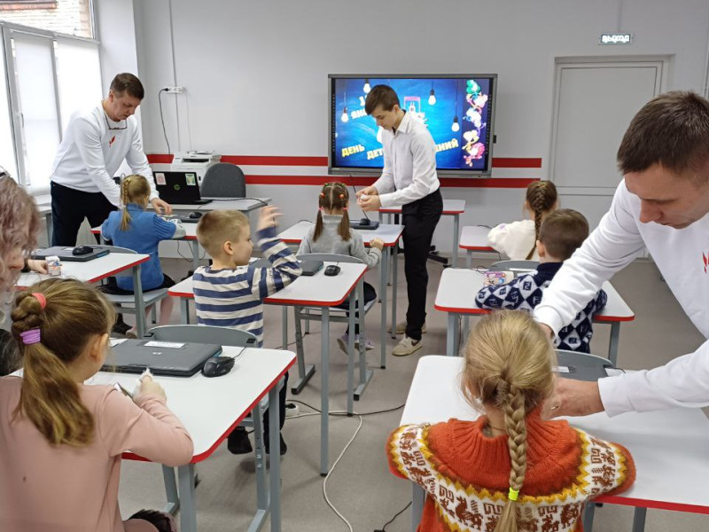 ПРАЗДНИК ИЗОБРЕТЕНИЙ: ДОШКОЛЯТА В МИРЕ ТЕХНОЛОГИЙ.