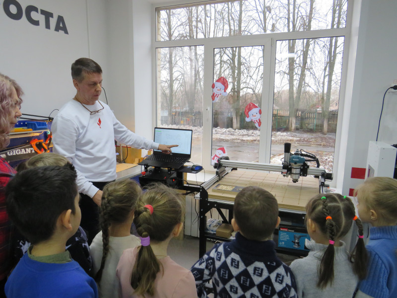 ПРАЗДНИК ИЗОБРЕТЕНИЙ: ДОШКОЛЯТА В МИРЕ ТЕХНОЛОГИЙ.