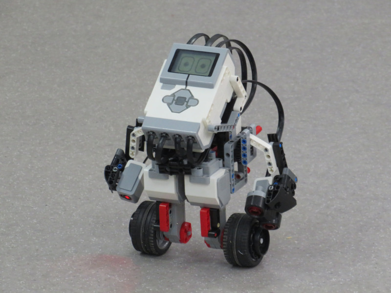 ПРАЗДНИК ИЗОБРЕТЕНИЙ: ДОШКОЛЯТА В МИРЕ ТЕХНОЛОГИЙ.