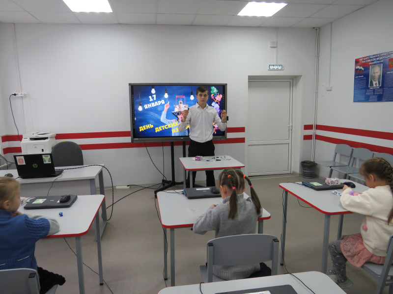 ПРАЗДНИК ИЗОБРЕТЕНИЙ: ДОШКОЛЯТА В МИРЕ ТЕХНОЛОГИЙ.